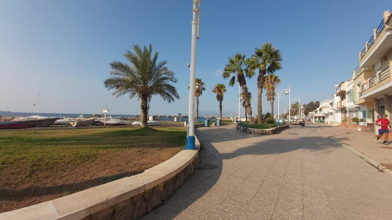 Del Parque Flats Pina Beach Málaga Buitenkant foto